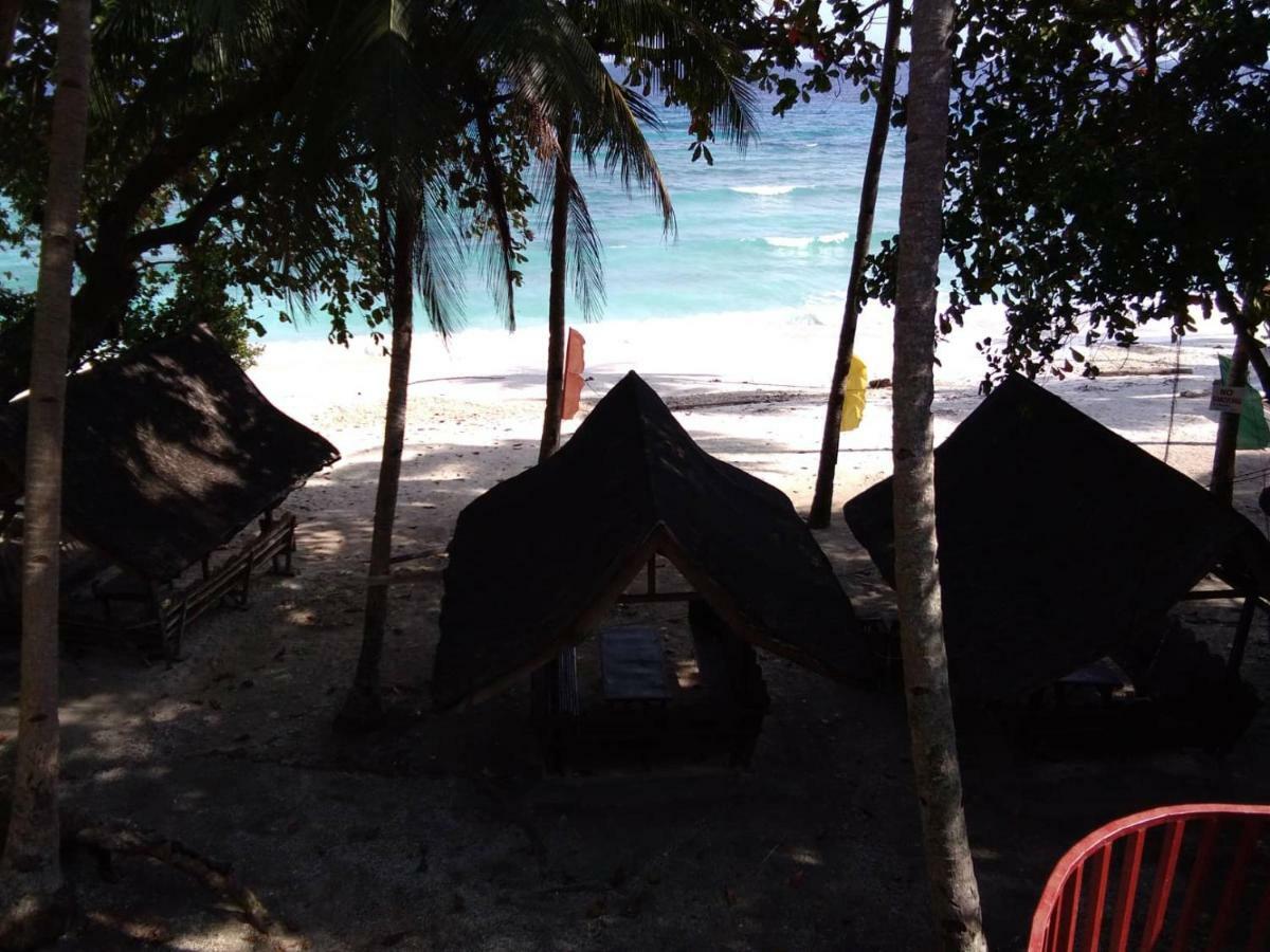 La Isla Bonita Talikud Island Beach Resort Samal Exterior photo